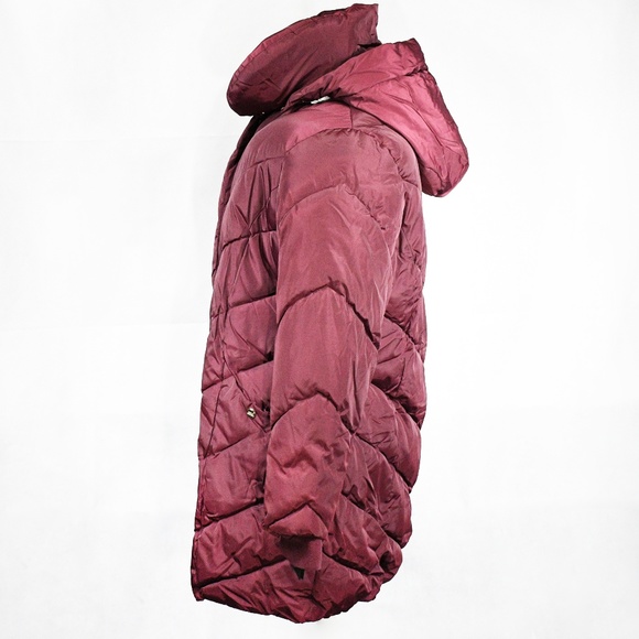 SALE!!! Women's Semi Chevron Quilted Puffer Coat - Picture 3 of 5
